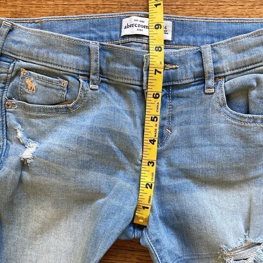 Abercrombie  Kids Light Wash Distressed Skinny Raw Hem Jeans Size 16